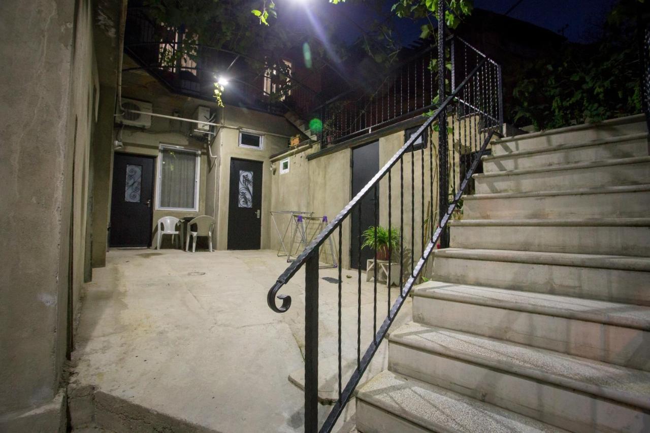 G&M Lägenhet Tbilisi Exteriör bild
